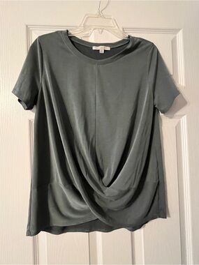 Green Envelope women’s blouse size medium